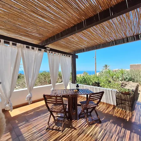 Dammuso Surya Cloe Pantelleria